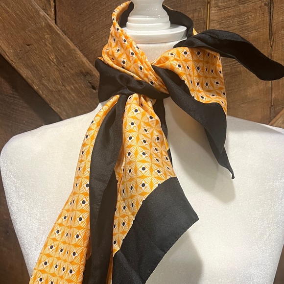 Glentex Accessories - Glentex Gd Yellow Geometric Scarf 27”